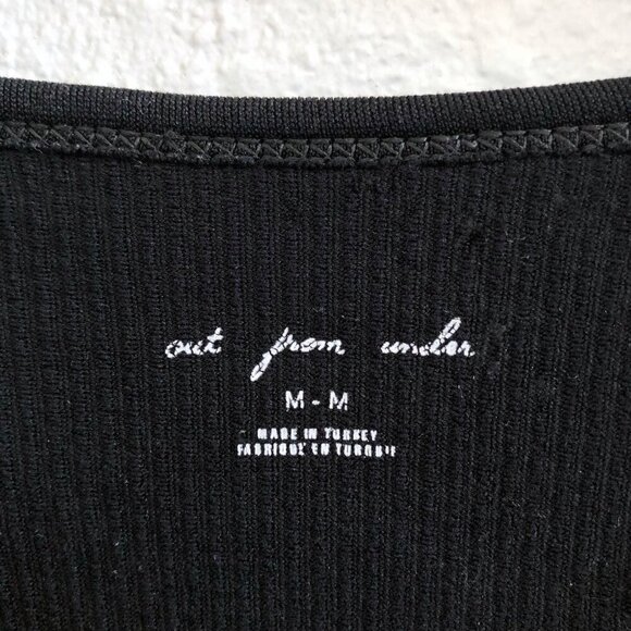 OUT FROM UNDER Ribbed Long Sleeve Crop Top Size Medium - Picture 7 of 7